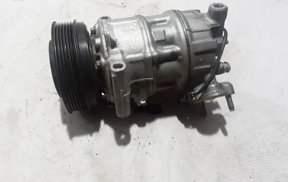 Volvo XC90 Air conditioning (A/C) compressor (pump) 31469966