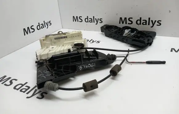 Mercedes-Benz ML W164 Rear door lock A1647330614 1647330614 A1697303635