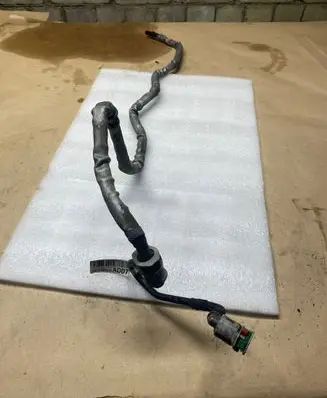 BMW 2 F46 Fuel line pipe 7214976 AD07