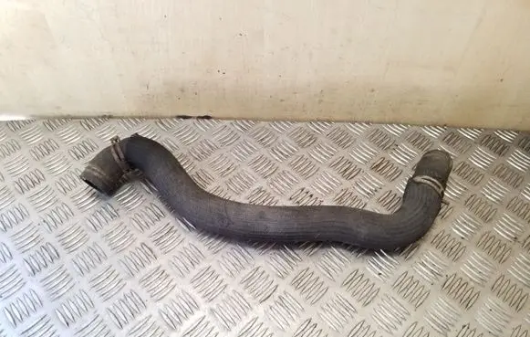Opel Vivaro Engine coolant pipe/hose