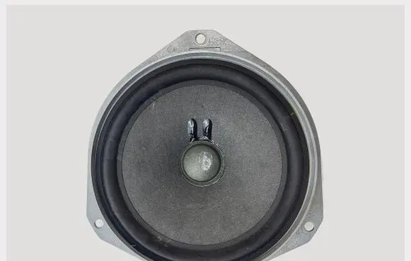 Alfa Romeo Giulia Front door speaker 50559757 50564039