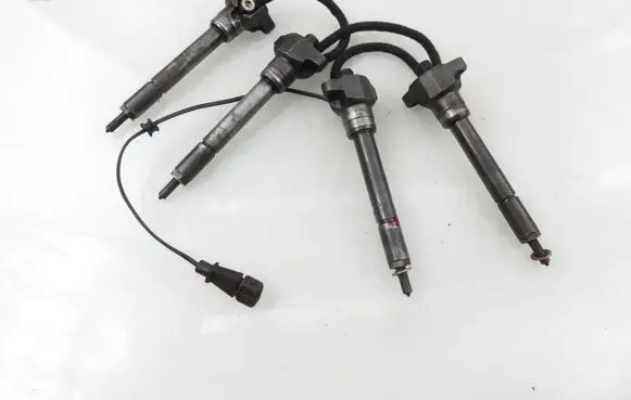 BMW 3 E46 Fuel injectors set 0432191528 0432191527