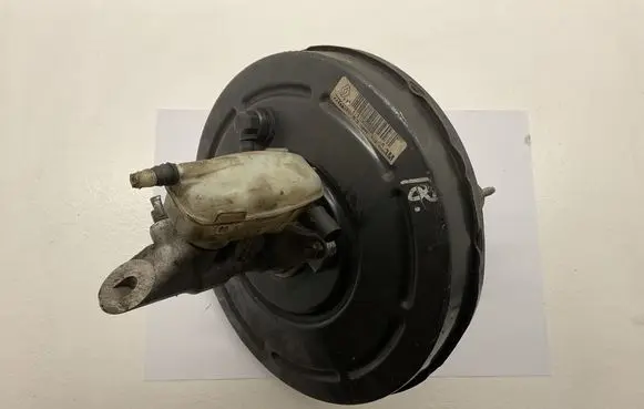 Renault Megane III Brake booster 472100005R