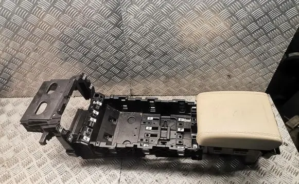 Jaguar XF X250 Center console 8X23F045H38A