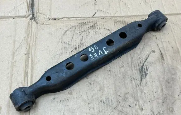 Nissan Juke I F15 Rear control arm