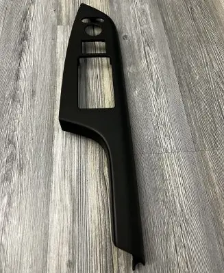 Honda CR-V Front door interior handle trim 