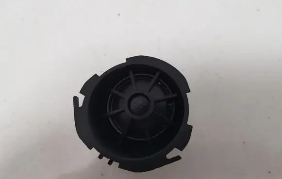 Audi A3 S3 A3 Sportback 8P Front door speaker 8P0035399