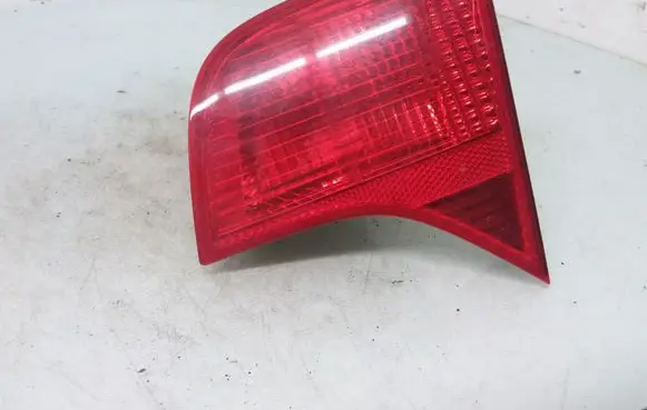 Audi A4 S4 B7 8E 8H Tailgate rear/tail lights 8E5945094A