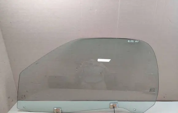 Maserati Coupe Front door window glass four-door 43R00083