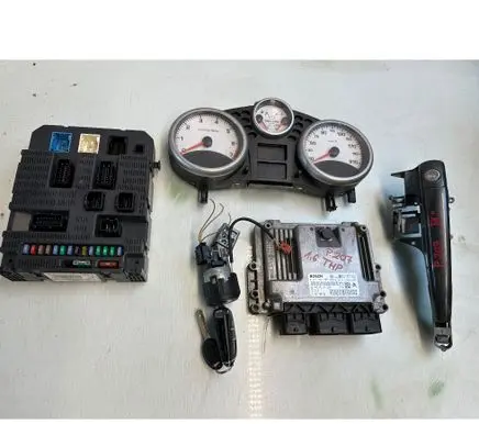 Peugeot 207 Engine control unit/module 0261201505 9663193780 9664738680