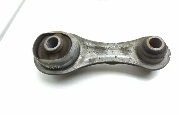 Dacia Sandero Engine mount bracket 112381035R