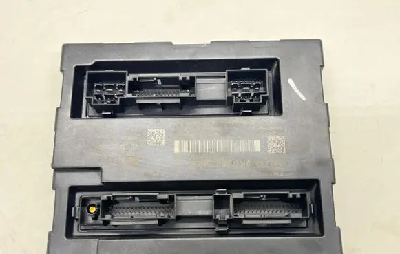 Audi A5 8T 8F Comfort/convenience module 8K0907289D 00002001