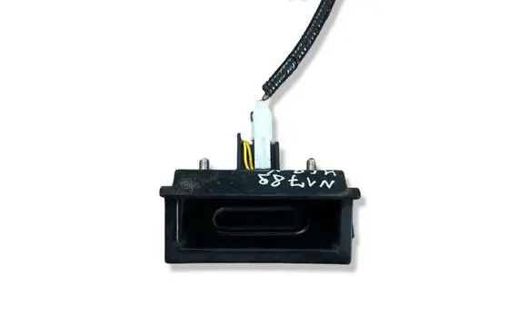 Honda CR-V Tailgate/boot open switch button 74810T0AA02