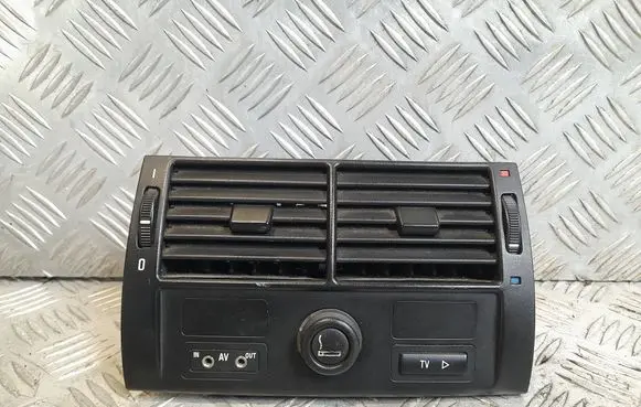 BMW X5 E53 Rear air vent grill 8409081