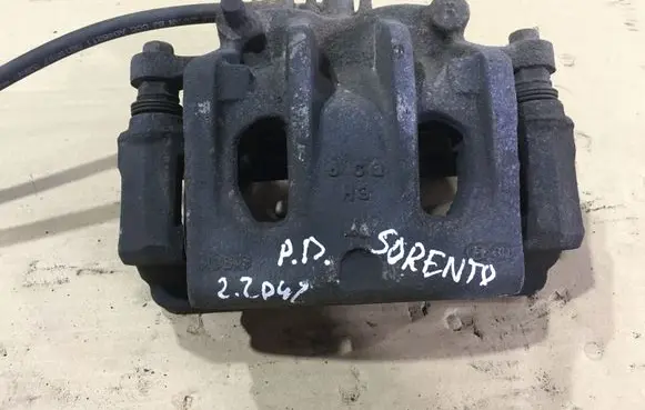 KIA Sorento Front brake caliper