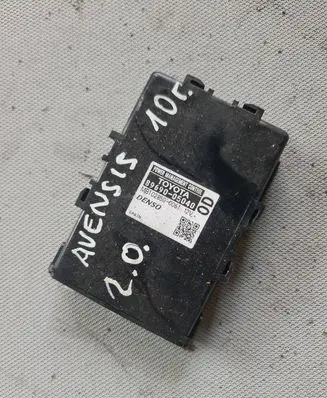 Toyota Avensis T270 Other control units/modules 8969005040 MB1028500061