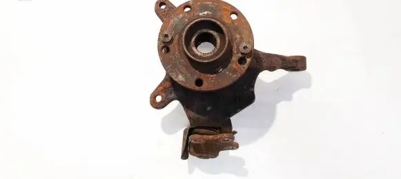Front wheel hub