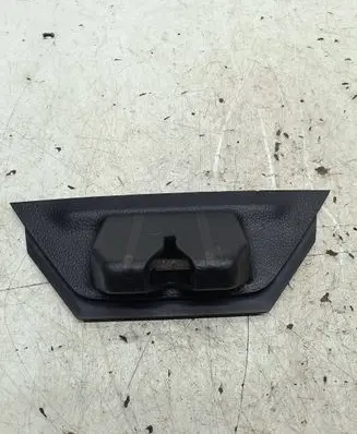 Volkswagen Touareg II Tailgate/boot lid lock trim 7P6827520C