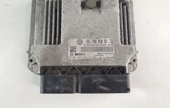 Skoda Superb B6 (3T) Engine control unit/module 03l906018ck