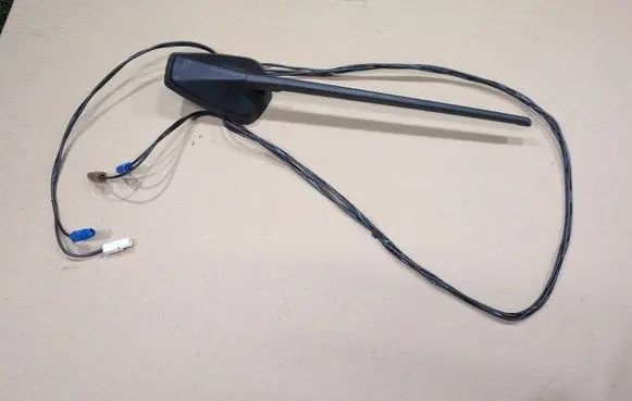 Renault Trafic III (X82) Radio antenna 282161826R 10600629