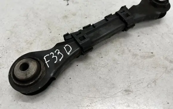 BMW 4 F32 F33 Rear upper control arm/wishbone 6792519