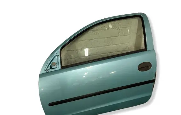 Opel Corsa C Front door 