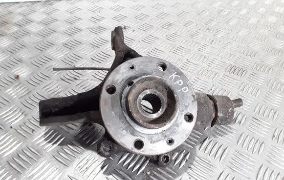 Peugeot 307 Front wheel hub