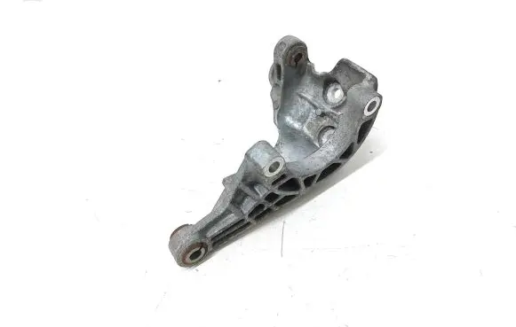 Porsche Cayenne (92A) Power steering pump mounting bracket 059145167AM