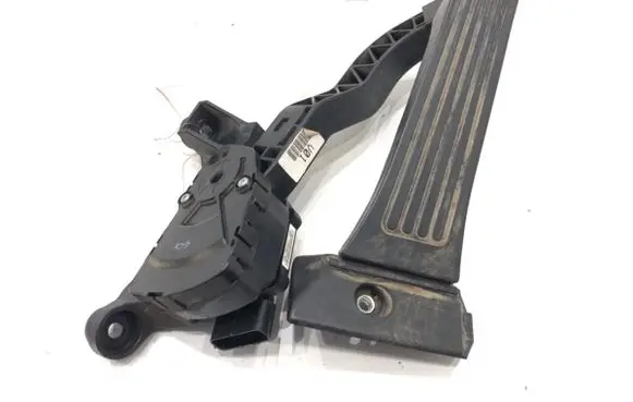 Hyundai i40 Accelerator throttle pedal 32726-3Z000
