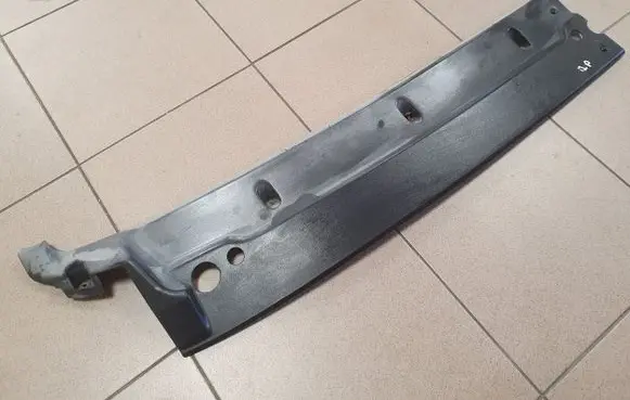 Iveco Daily 3rd gen Wiper trim 504022283