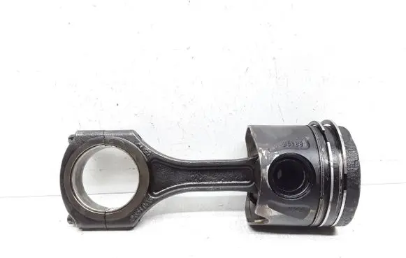 Mercedes-Benz C W204 Piston with connecting rod 65100 8349F