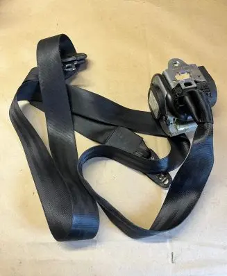 Audi A6 S6 C6 4F Front seatbelt 605404600