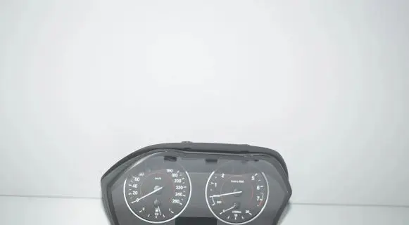 BMW 2 F22 F23 Speedometer (instrument cluster) 9295445 8794220 62108794220