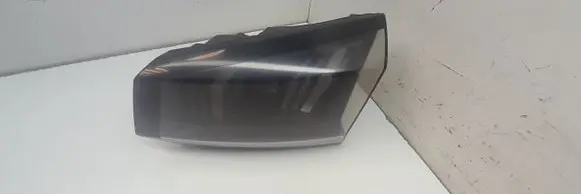 Peugeot 5008 II Tailgate rear/tail lights 9836231780