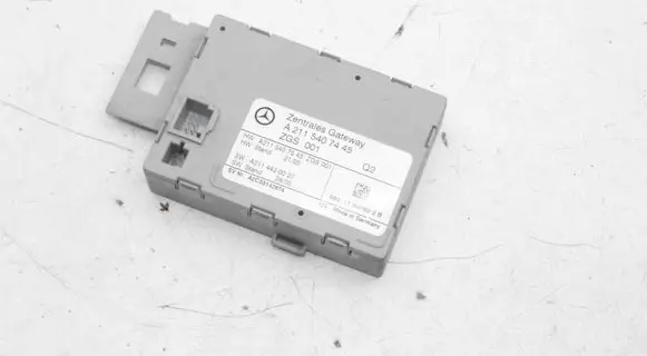 Mercedes-Benz E W211 Gateway control module A2115407445