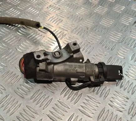 Ford Galaxy Ignition lock 4B0905851B