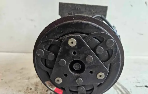 Volvo S40, V40 Air conditioning (A/C) compressor (pump) 30612681 964D057064 5060118741
