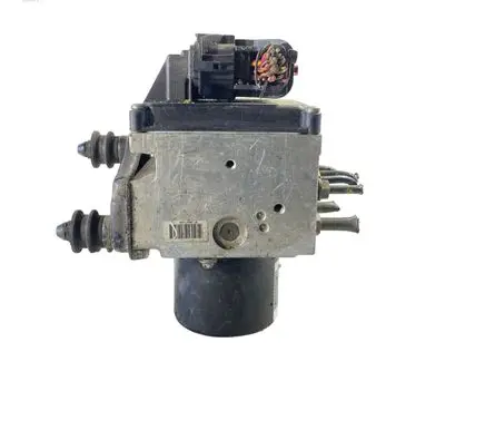Volkswagen PASSAT B6 ABS Pump 3C0614095M 15747702 15747502B