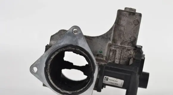 Volkswagen Transporter - Caravelle T5 EGR valve 076131501B 700823060 70073040
