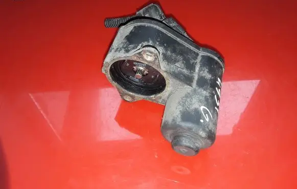Volkswagen PASSAT B7 Hand brake/parking brake motor 32332267J 61521118