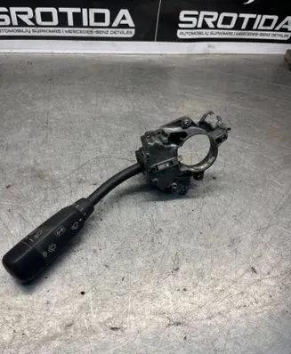 Mercedes-Benz E W210 Wiper control stalk A2105450110 01401410