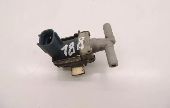 Toyota Yaris Turbo solenoid valve 9091012202 D188