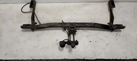 Peugeot 5008 Tow bar set PT778
