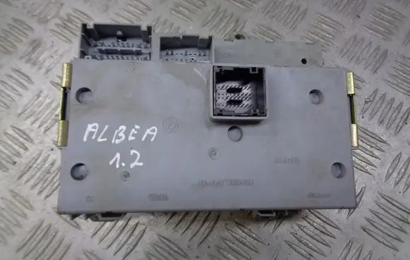 Fiat Albea Fuse box set 51737302