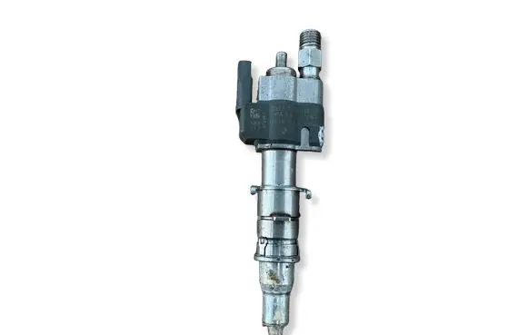 BMW 5 F10 F11 Fuel injector 10181010 7589048