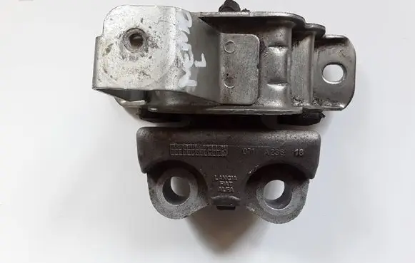 Citroen Nemo Engine mount bracket A236