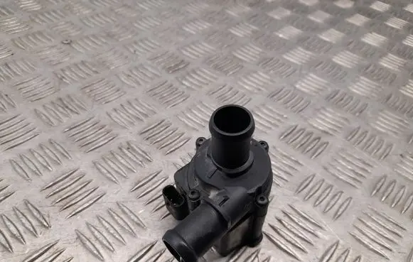 Audi A4 S4 B9 Electric auxiliary coolant/water pump 06H121601N