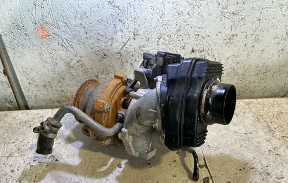 BMW 4 F32 F33 Turbo 7823202 KB005327 006094
