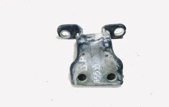 KIA Spectra Front door upper hinge