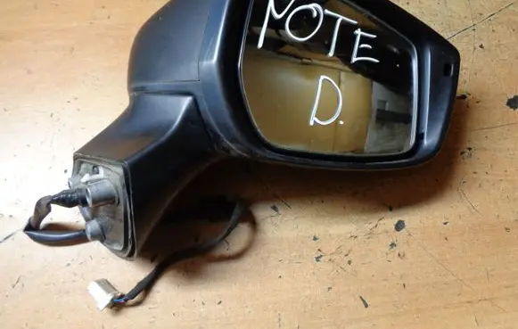 Nissan Note (E12) Front door electric wing mirror 212876226